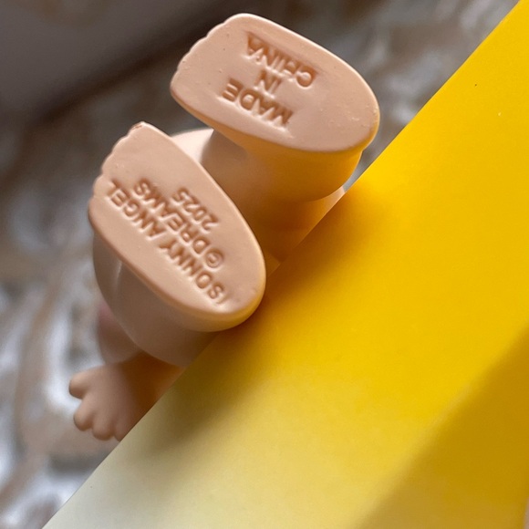 Authentic Sonny Angel Fruit Series Mini Figure - Picture 3 of 4